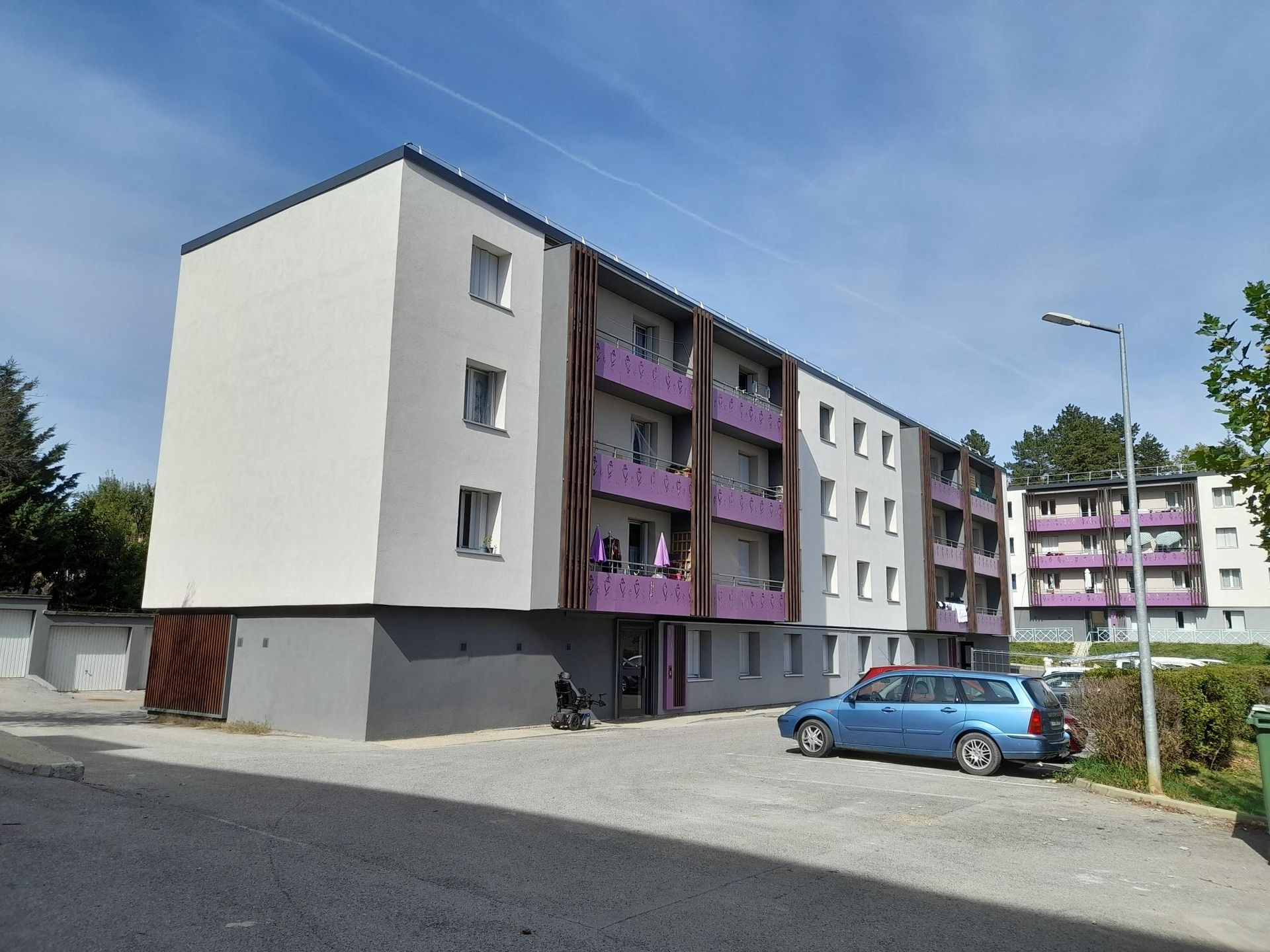 Réhabilitation de la résidence “Les Iris” à LaragneMontéglin OPH05